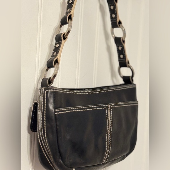 HYPE Black Leather Soho Shoulder Bag - Picture 3 of 9